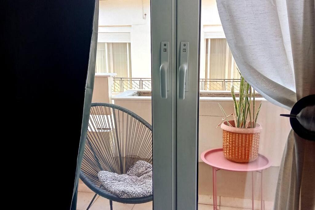 Vincent - Central 2 Bedroom Apartment 79Sqm Tripoli Zewnętrze zdjęcie