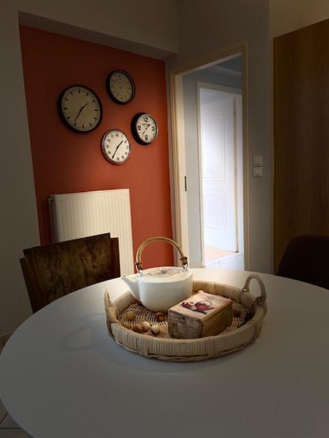 Vincent - Central 2 Bedroom Apartment 79Sqm Tripoli Zewnętrze zdjęcie